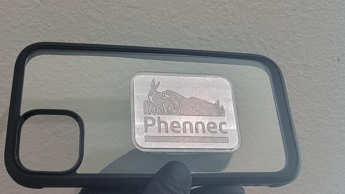 Phennec Case (Logo Plate)
